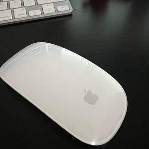 Magic Mouse 2.